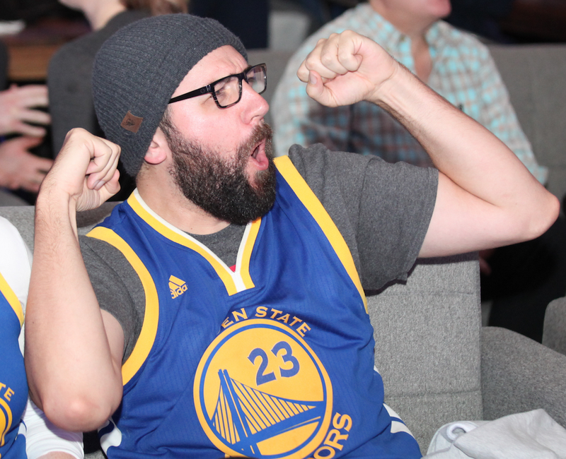Illustration for article titled Warriors Fans Are Still Herbs